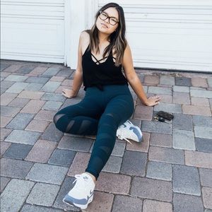 Lululemon Wunder Under High-Rise Tight 
Tech Mesh